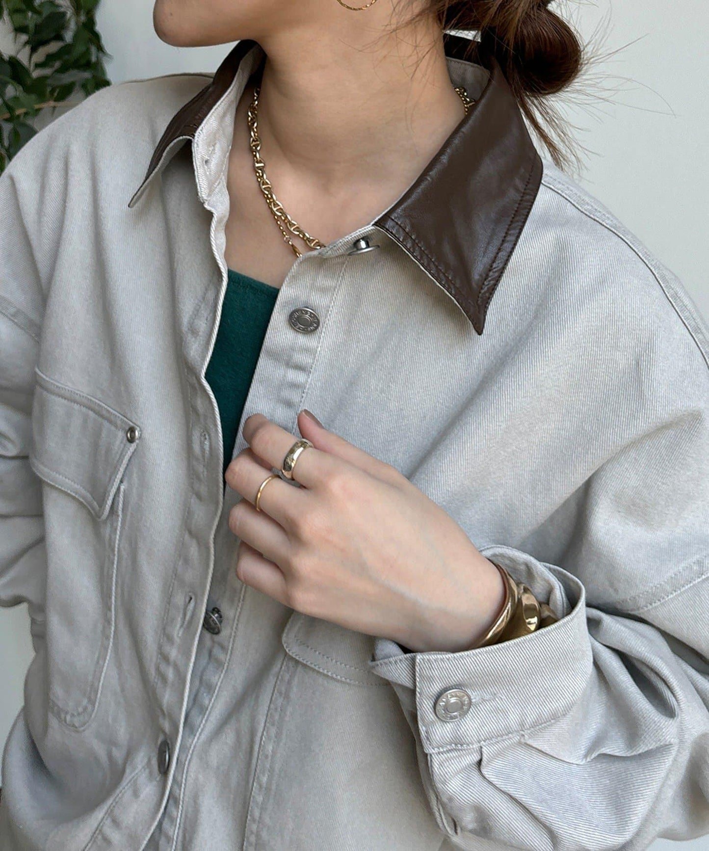 仿皮革翻領襯衫夾克