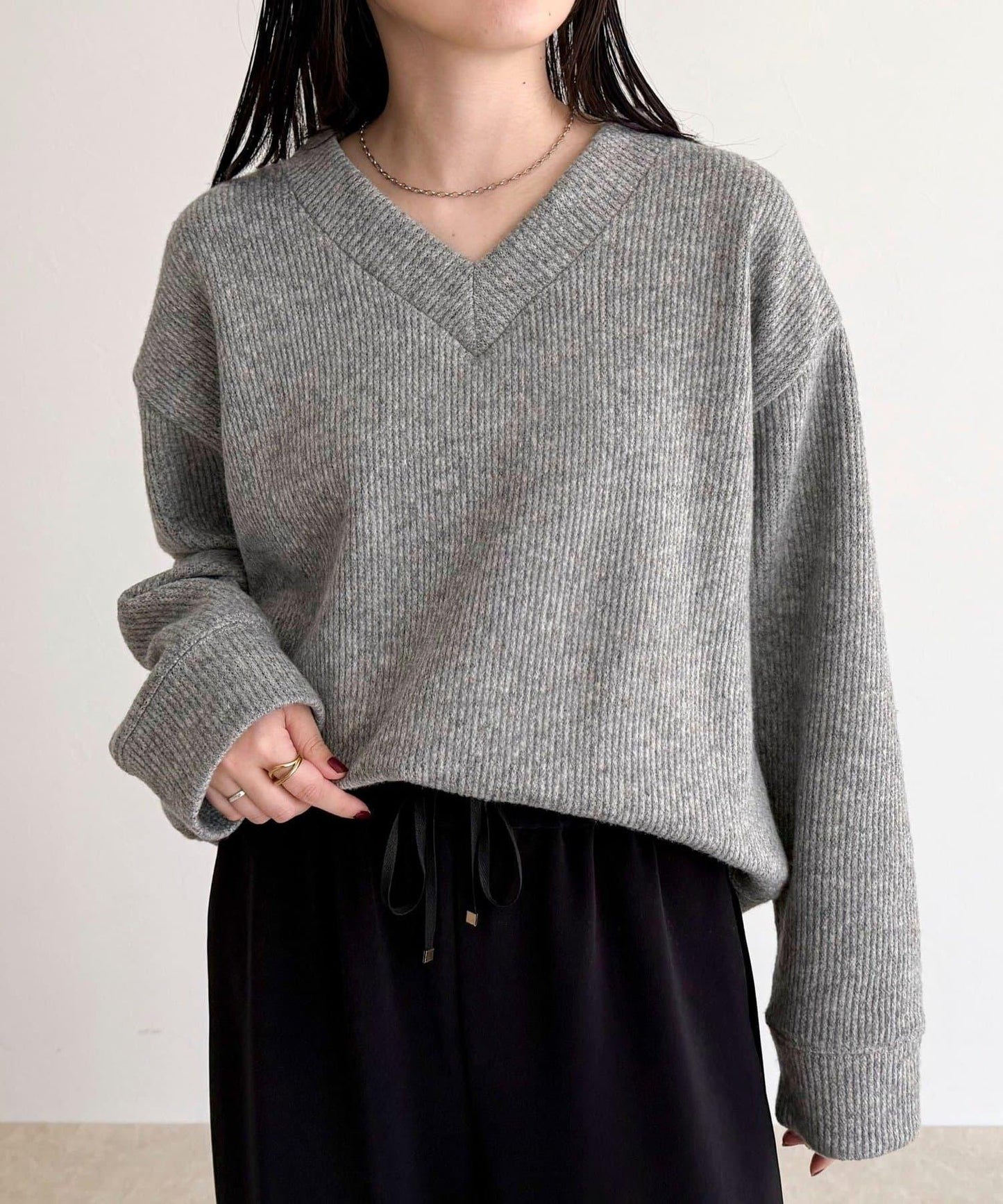 羅紋針織V領套頭衫