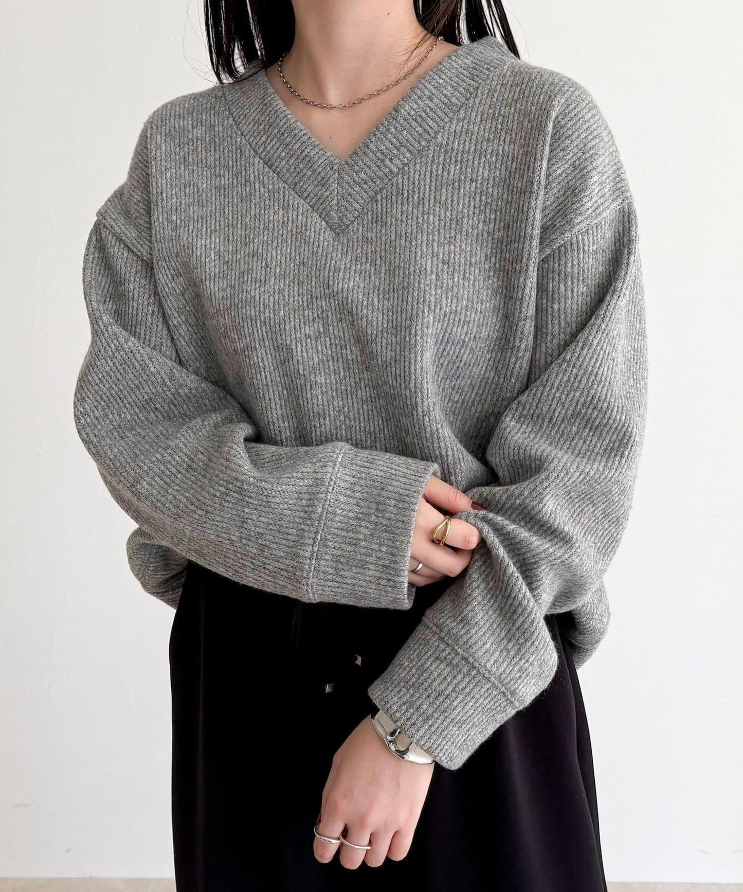 羅紋針織V領套頭衫