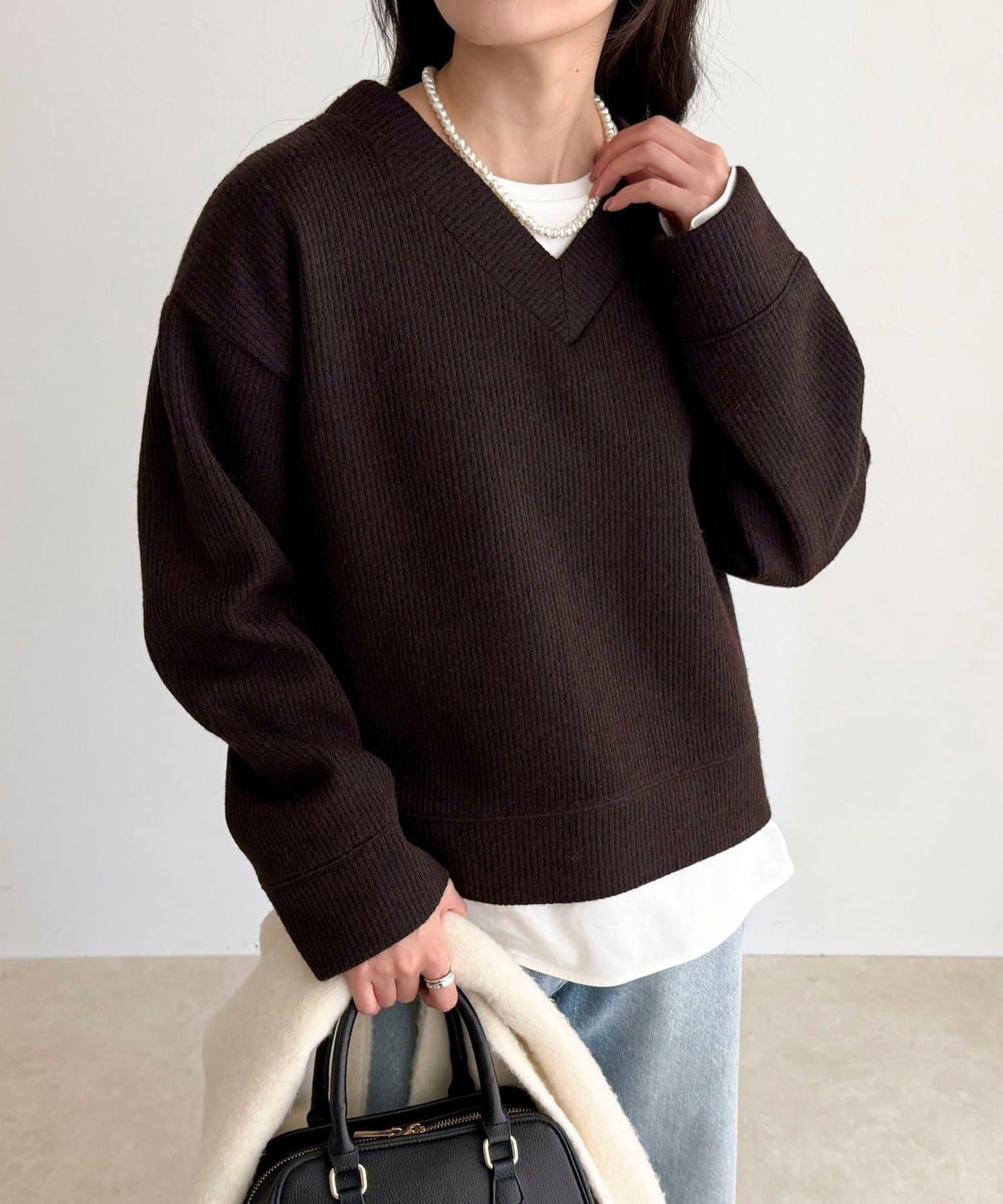 羅紋針織V領套頭衫