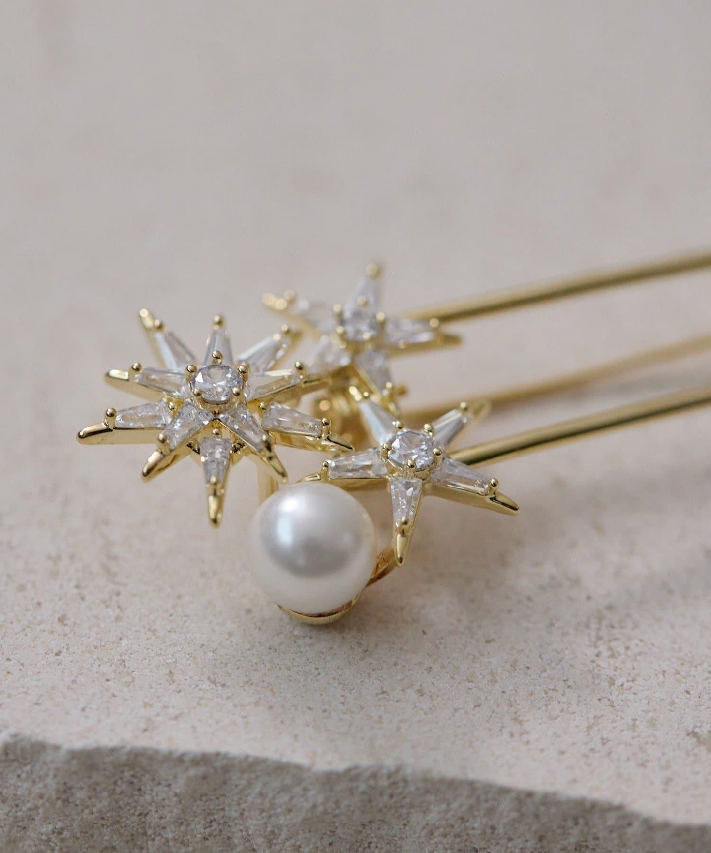星形珍珠胸針