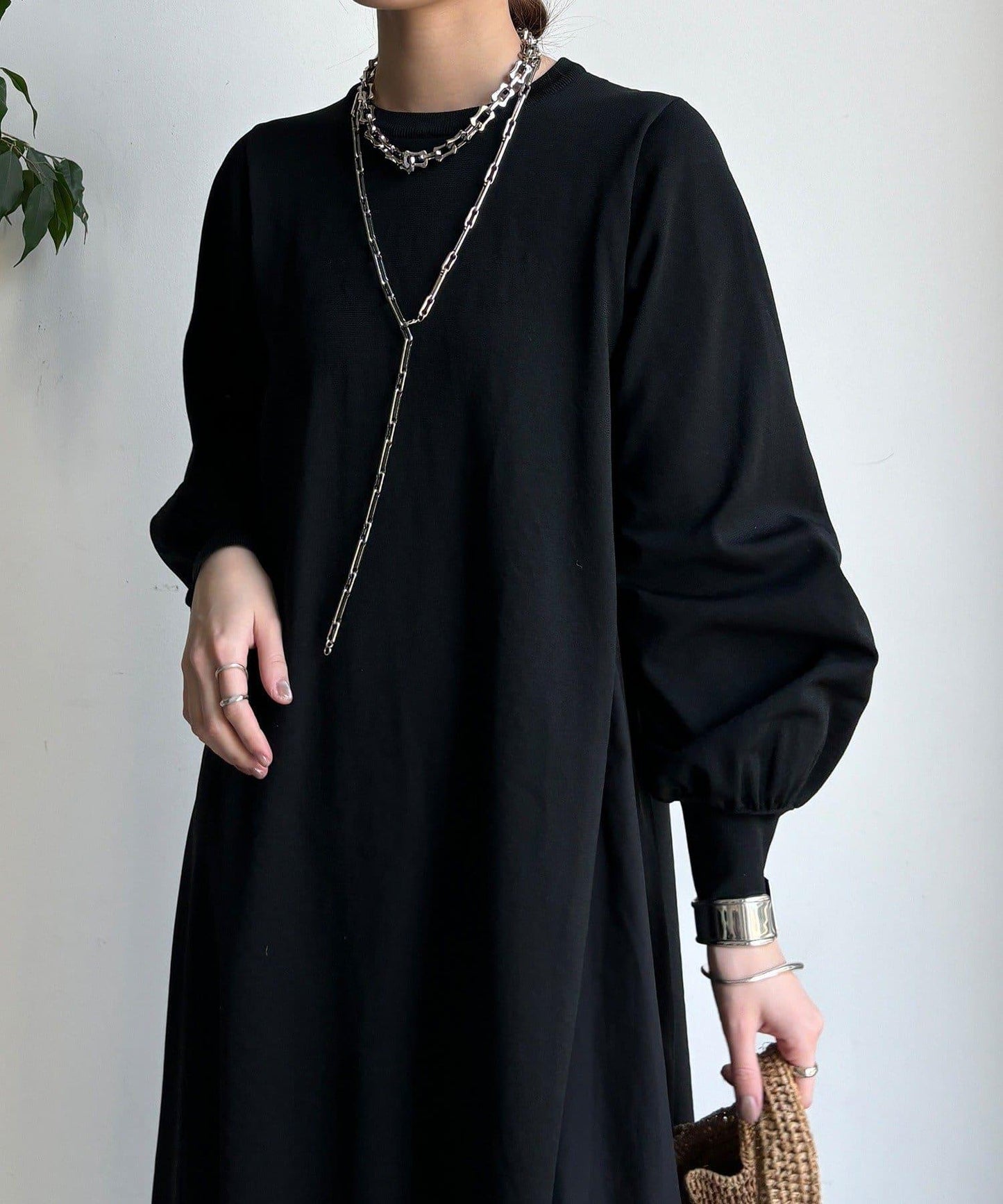 背部蕾絲拼接連衣裙