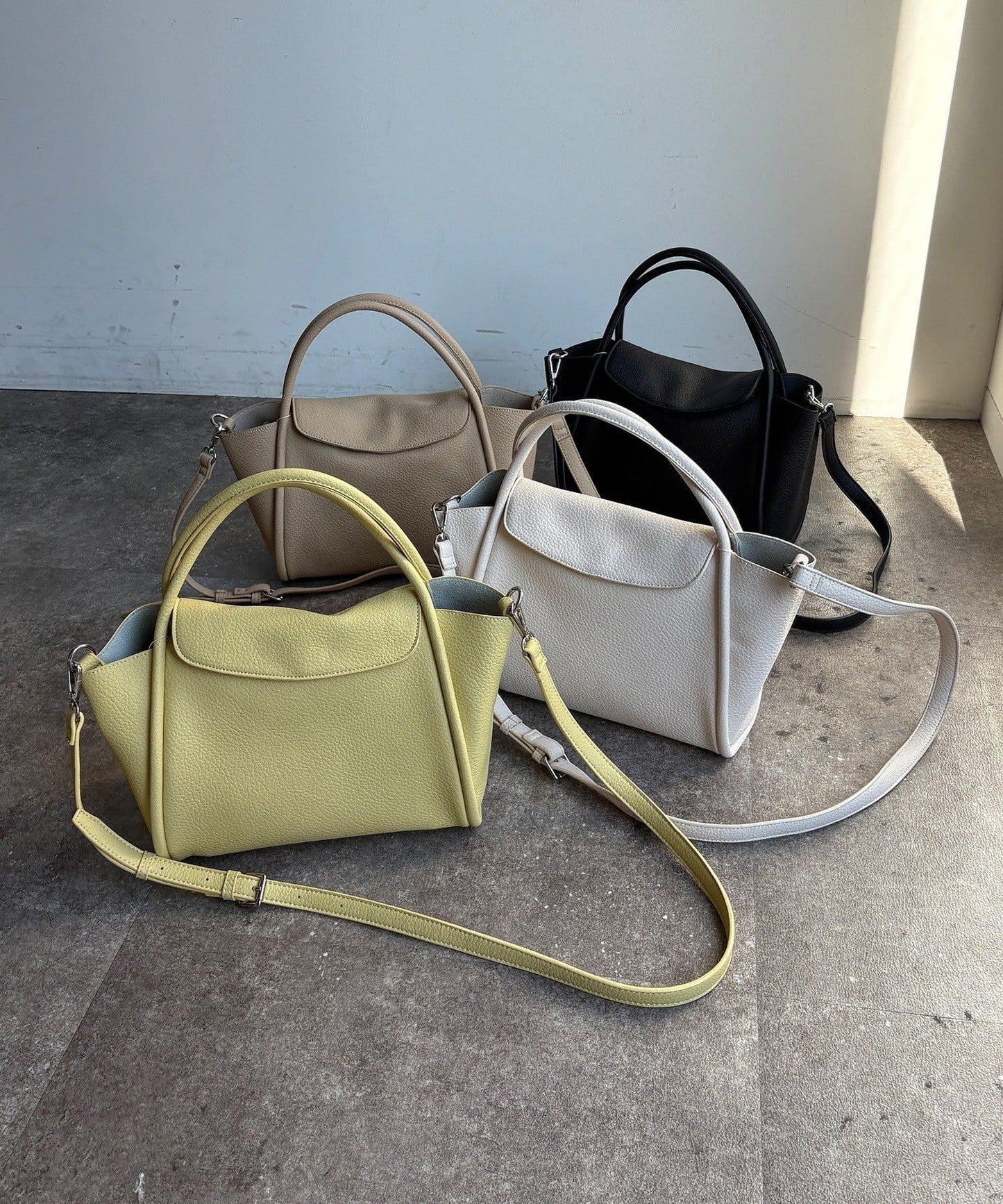 手提翻蓋托特包