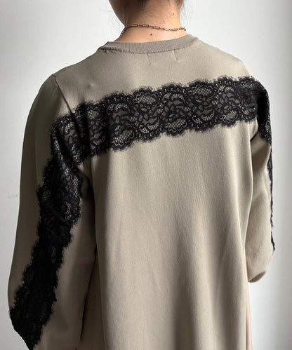 背部蕾絲拼接連衣裙