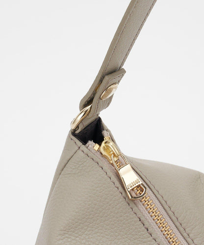 壓紋字母2WAY單肩斜挎包