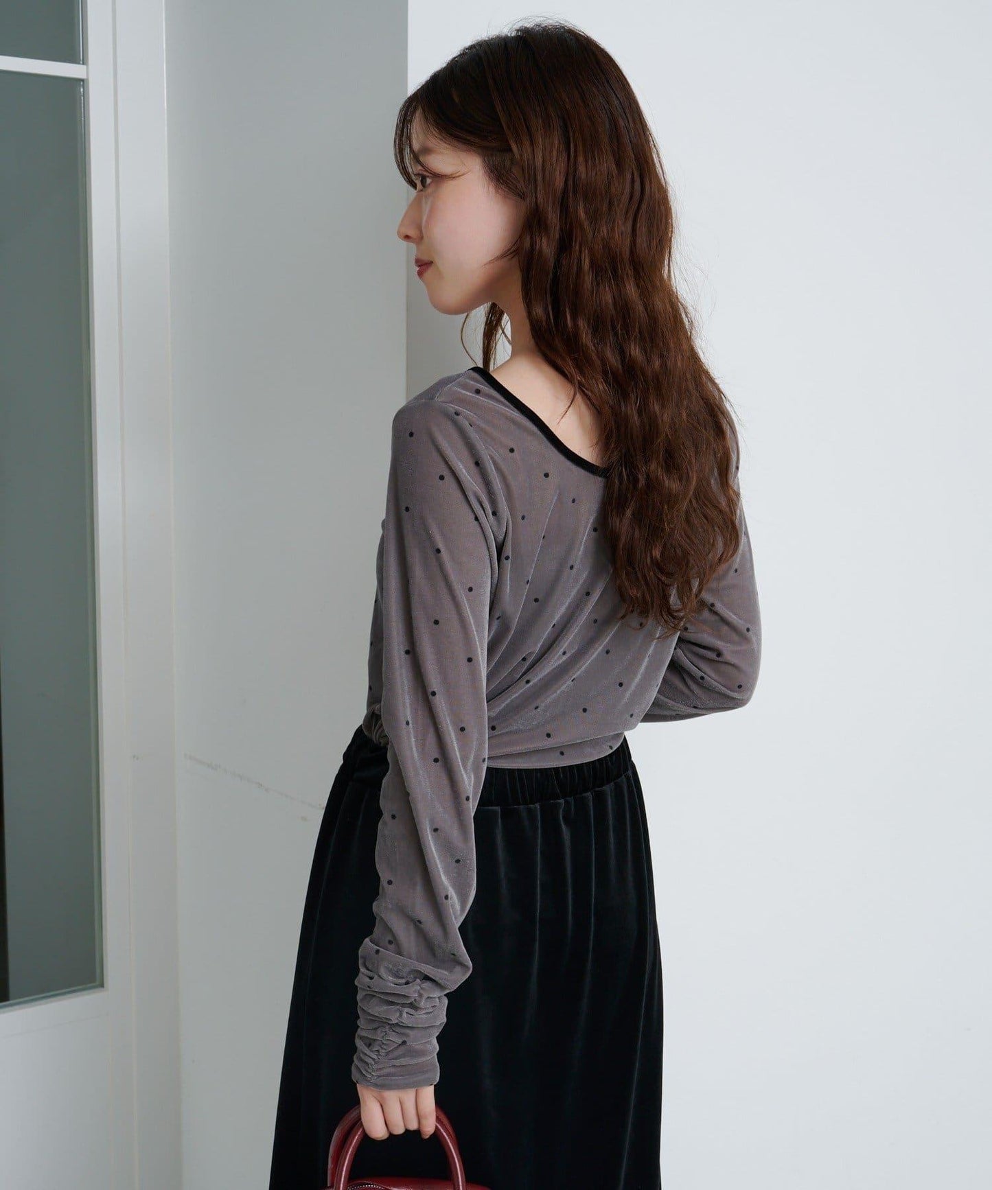 【前後兩穿】波點天鵝絨蝴蝶結套頭衫