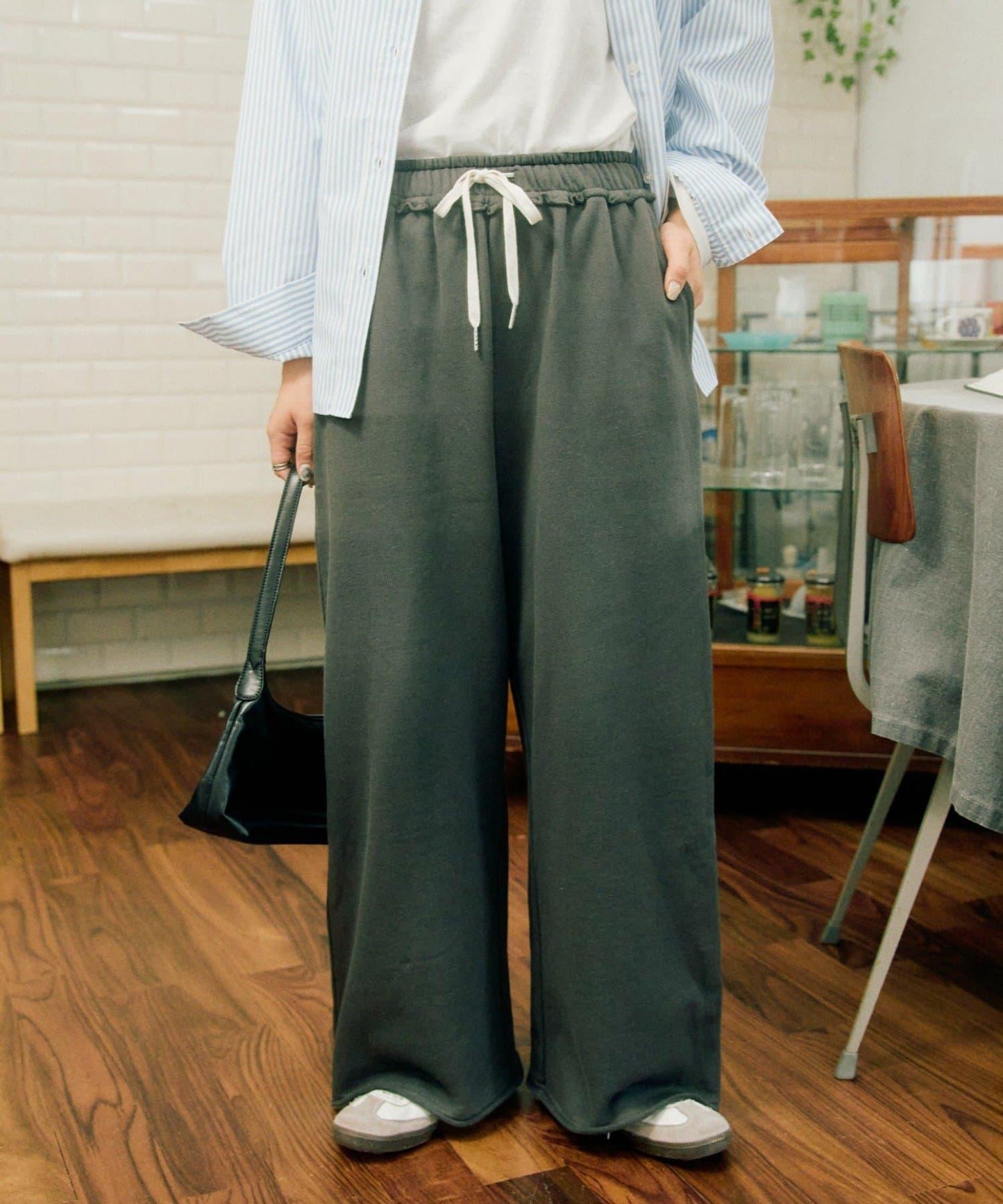 【新色上市】加絨寬鬆休閒褲/衛褲