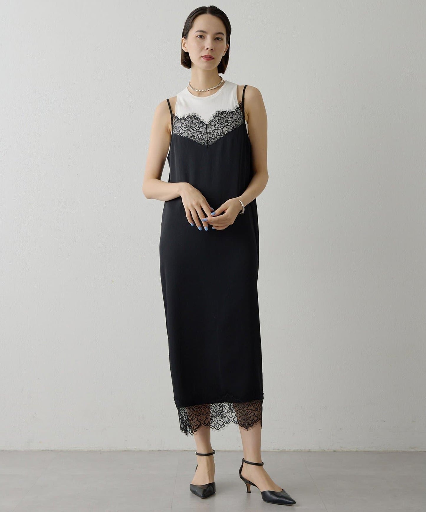 蕾絲長款吊帶裙