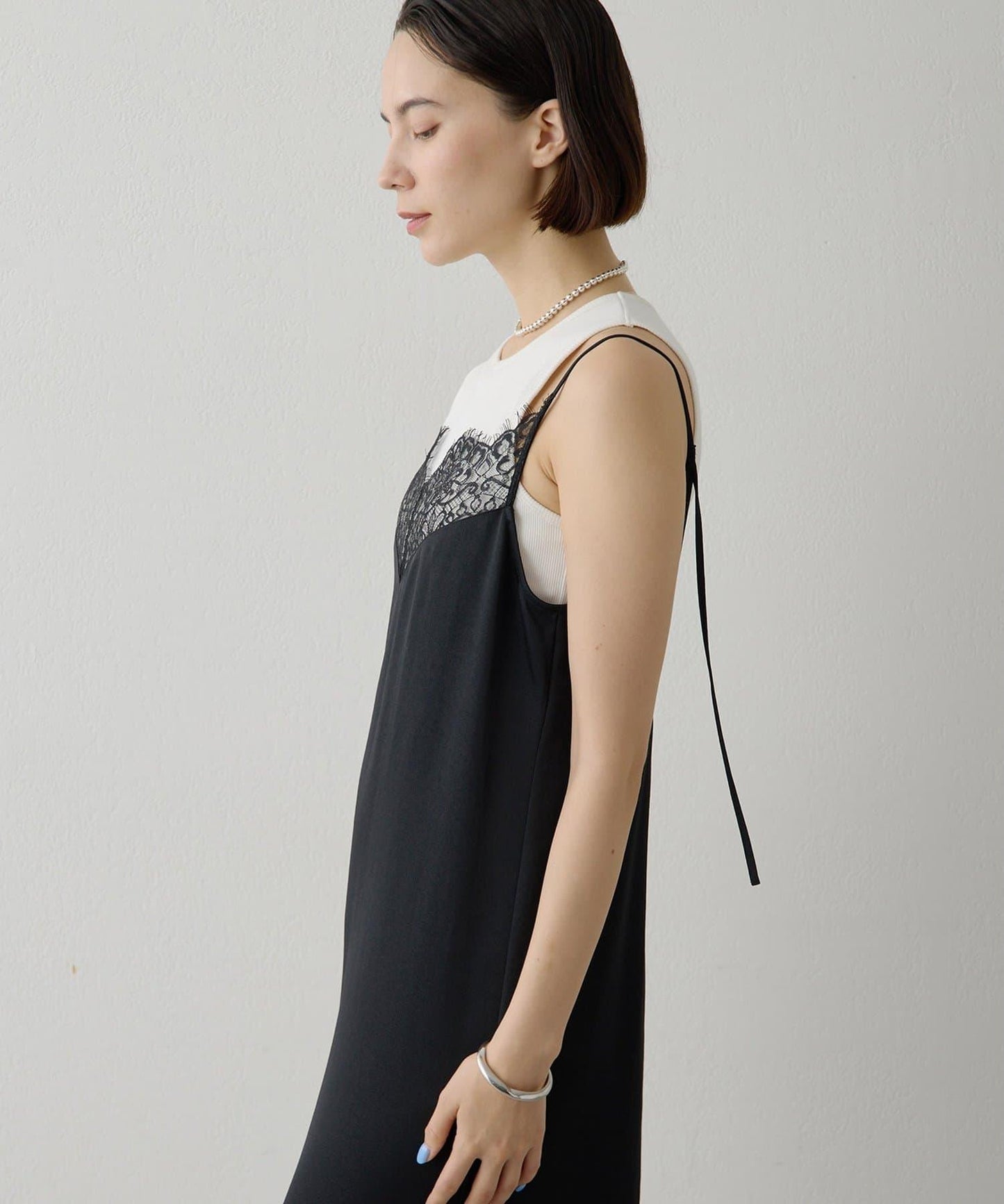 蕾絲長款吊帶裙