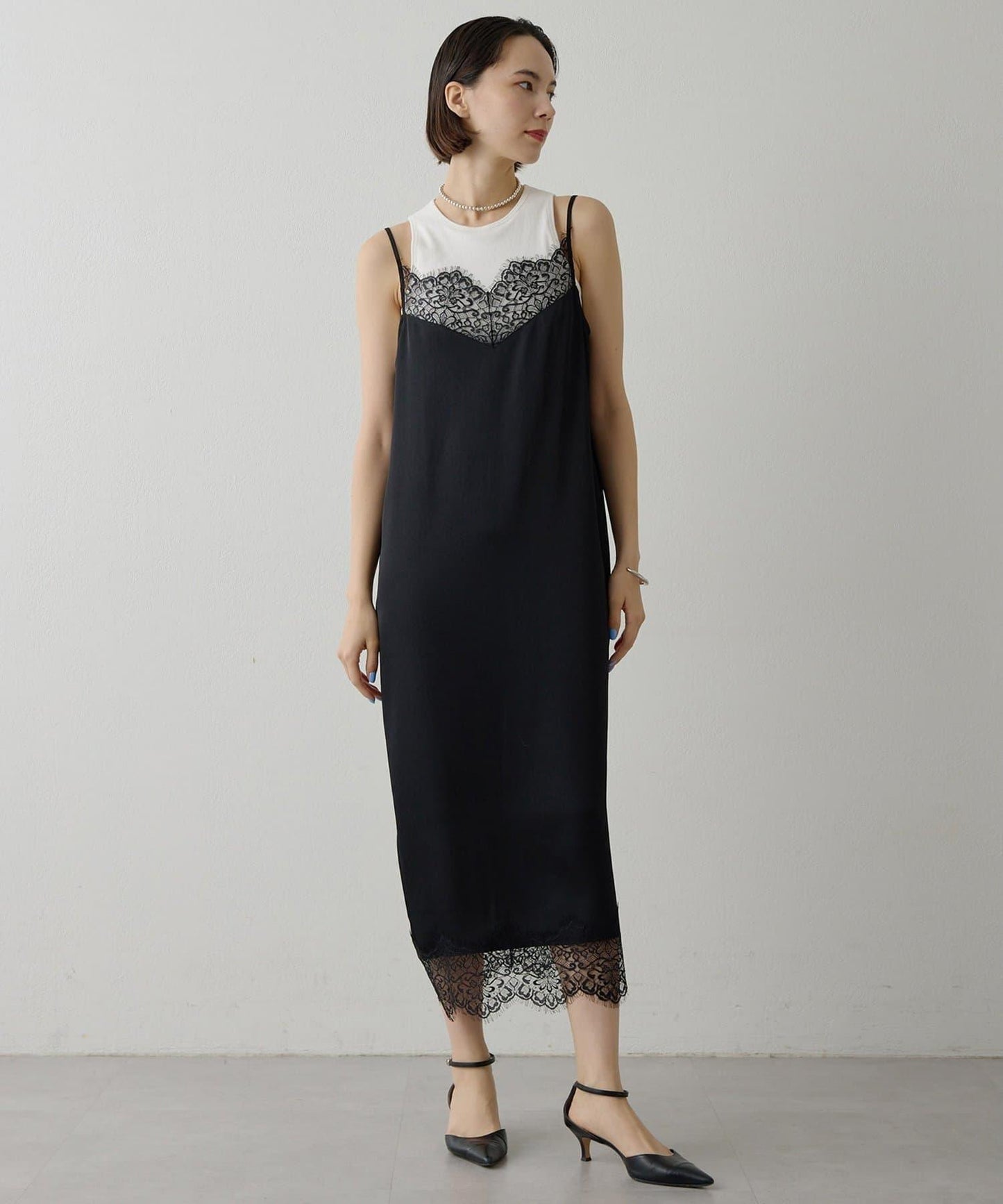 蕾絲長款吊帶裙