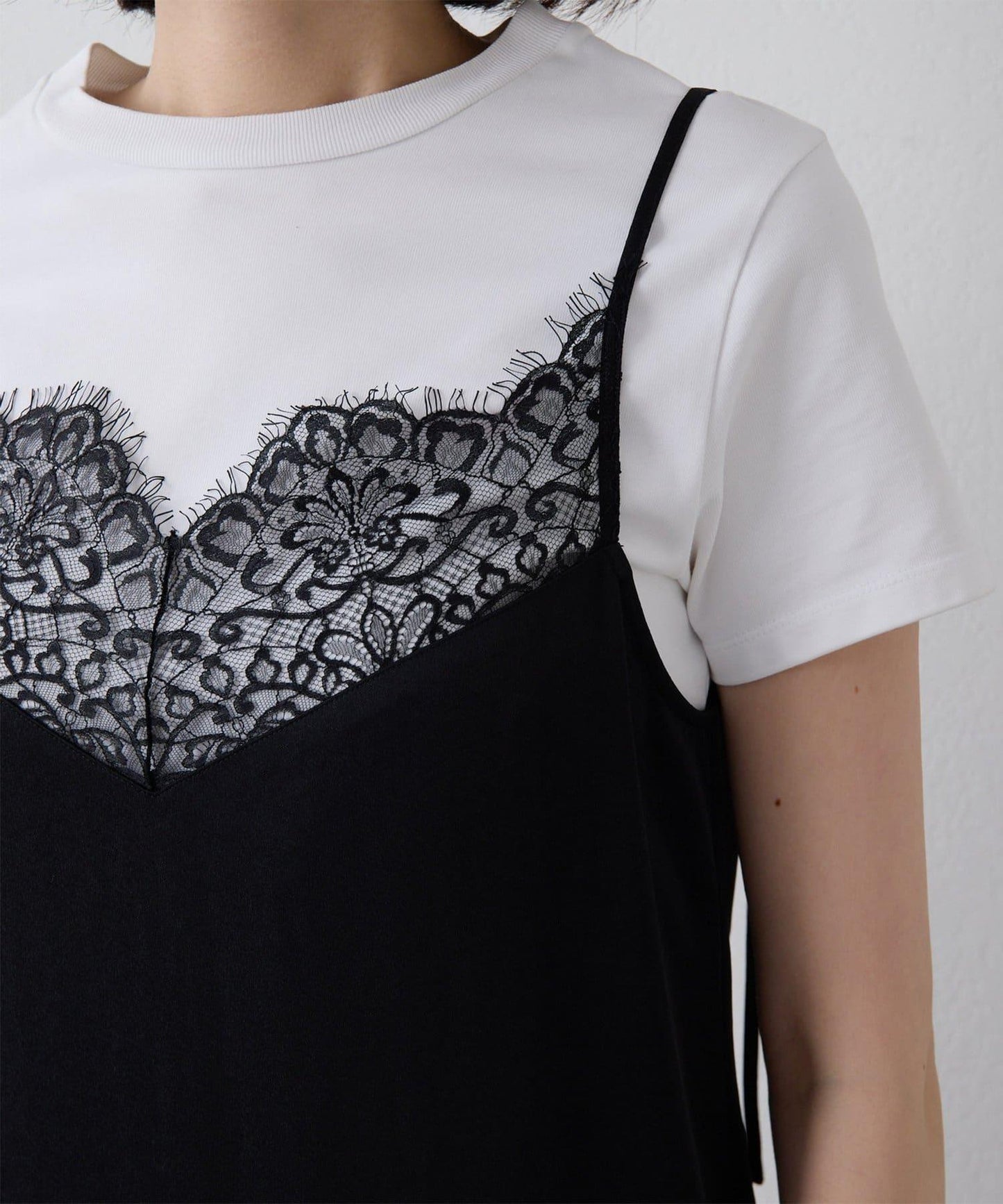 蕾絲長款吊帶裙