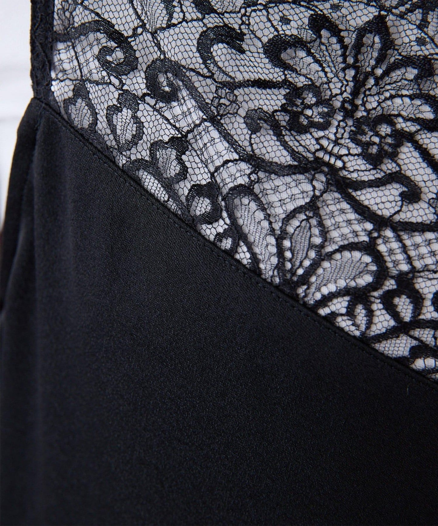 蕾絲長款吊帶裙