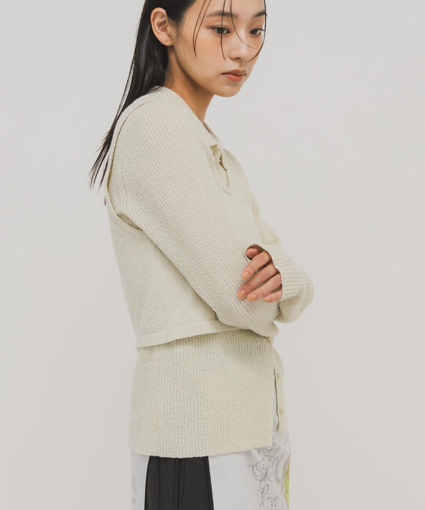 一部分色迷你圈圈紗疊穿針織襯衫