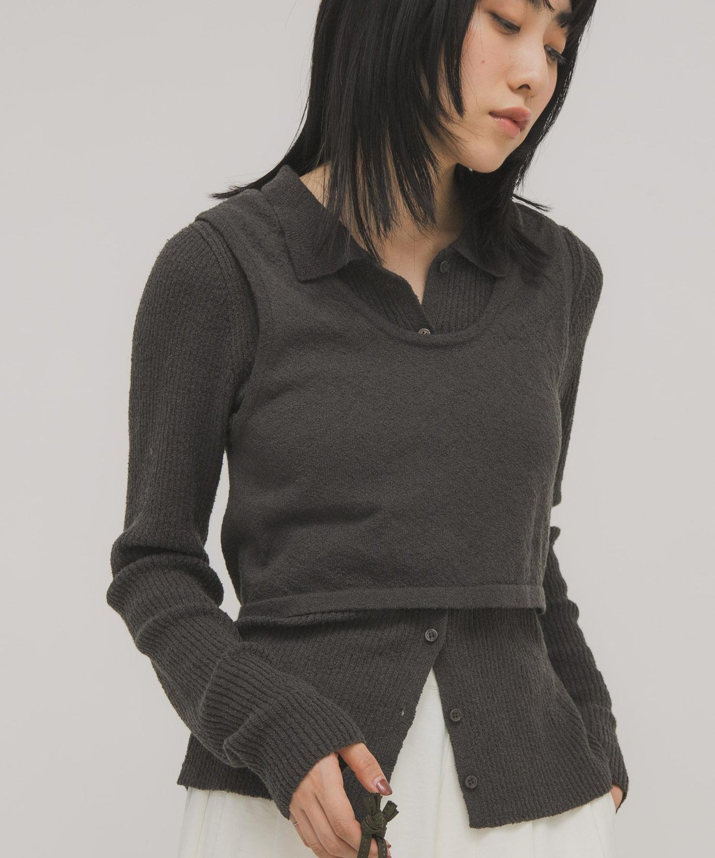 一部分色迷你圈圈紗疊穿針織襯衫