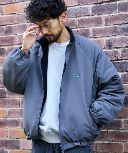 寬鬆版型尼龍抓絨可雙面穿立領夾克