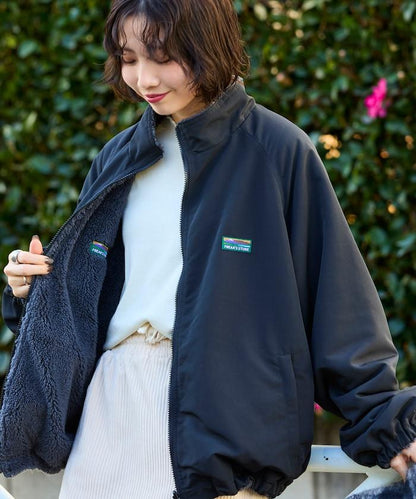 寬鬆版型尼龍抓絨可雙面穿立領夾克