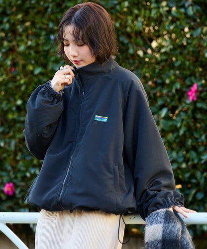 寬鬆版型尼龍抓絨可雙面穿立領夾克