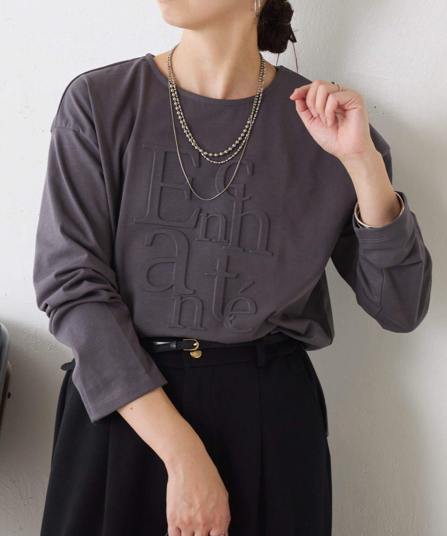 浮雕標誌短袖T恤