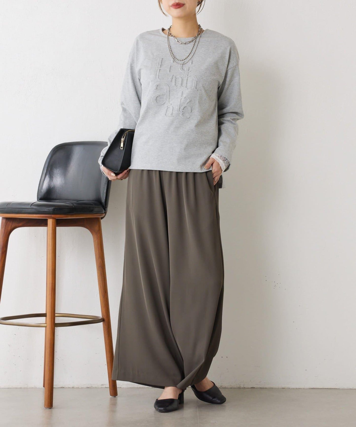 浮雕標誌短袖T恤