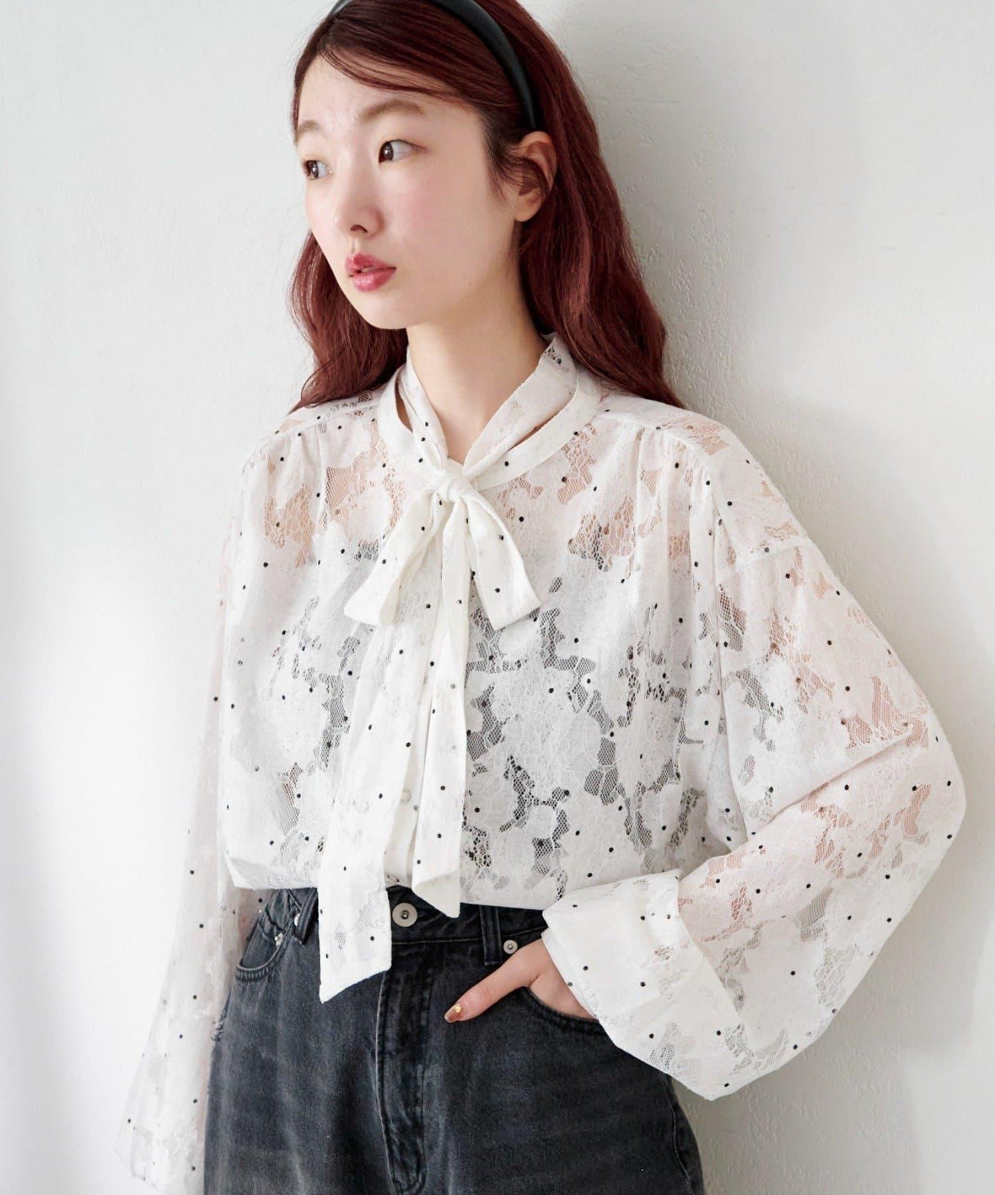 波點蕾絲蝴蝶結領襯衫