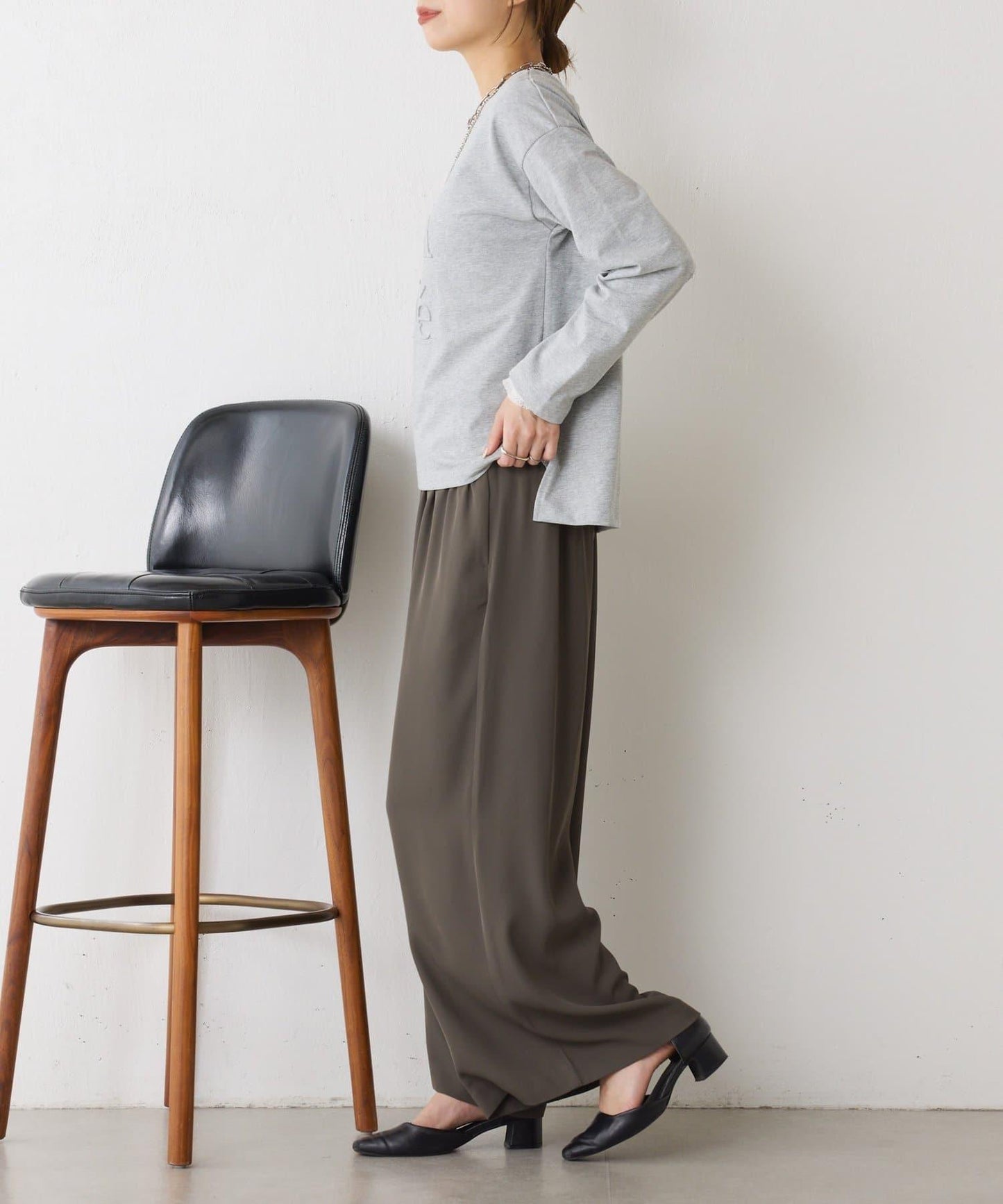 浮雕標誌短袖T恤