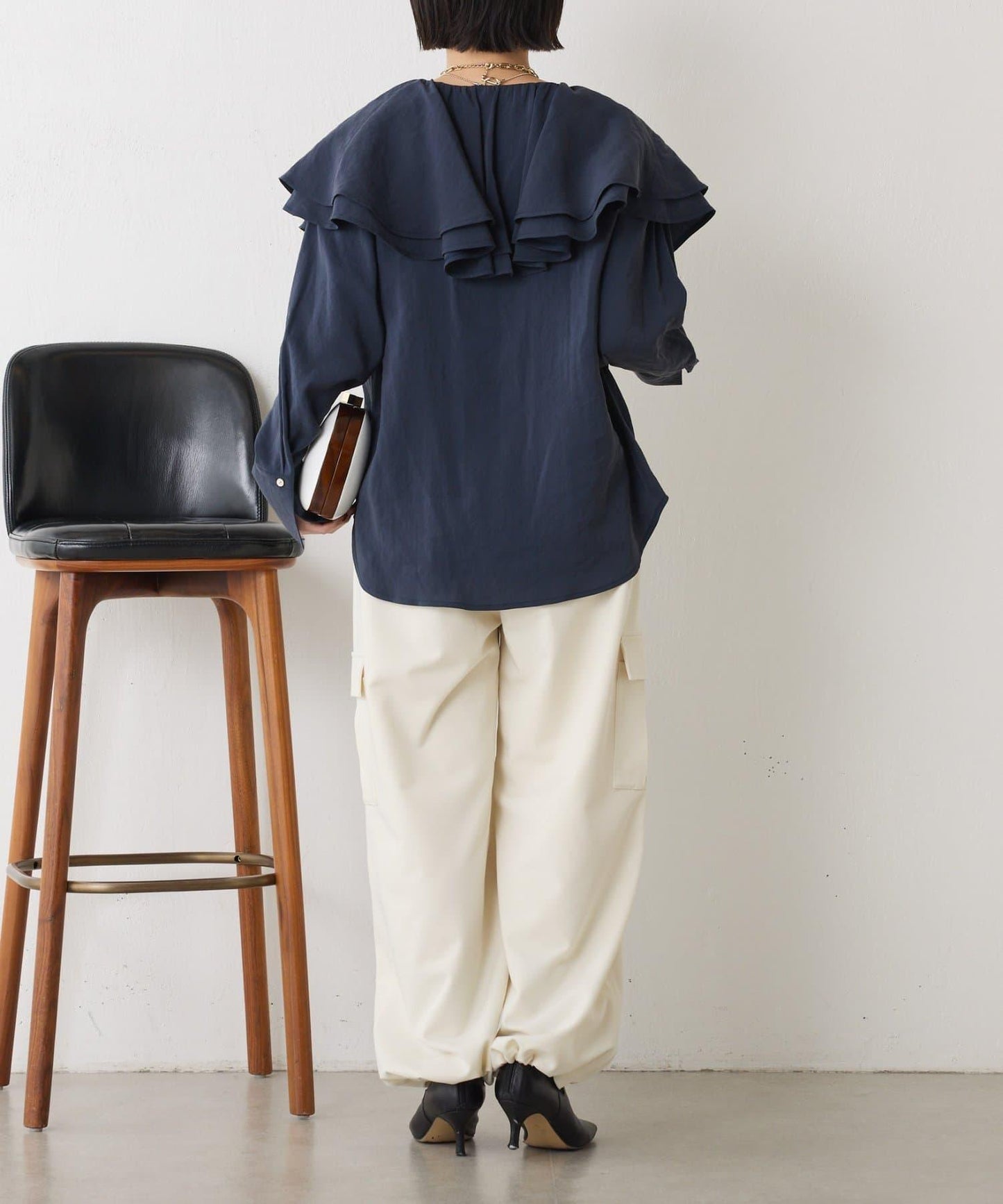 荷葉邊領口襯衫