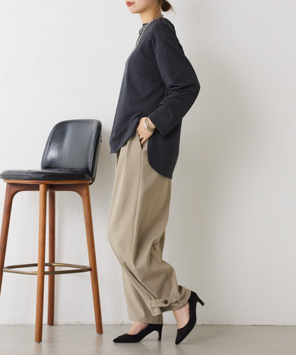 下襬圓弧彈力針織衫