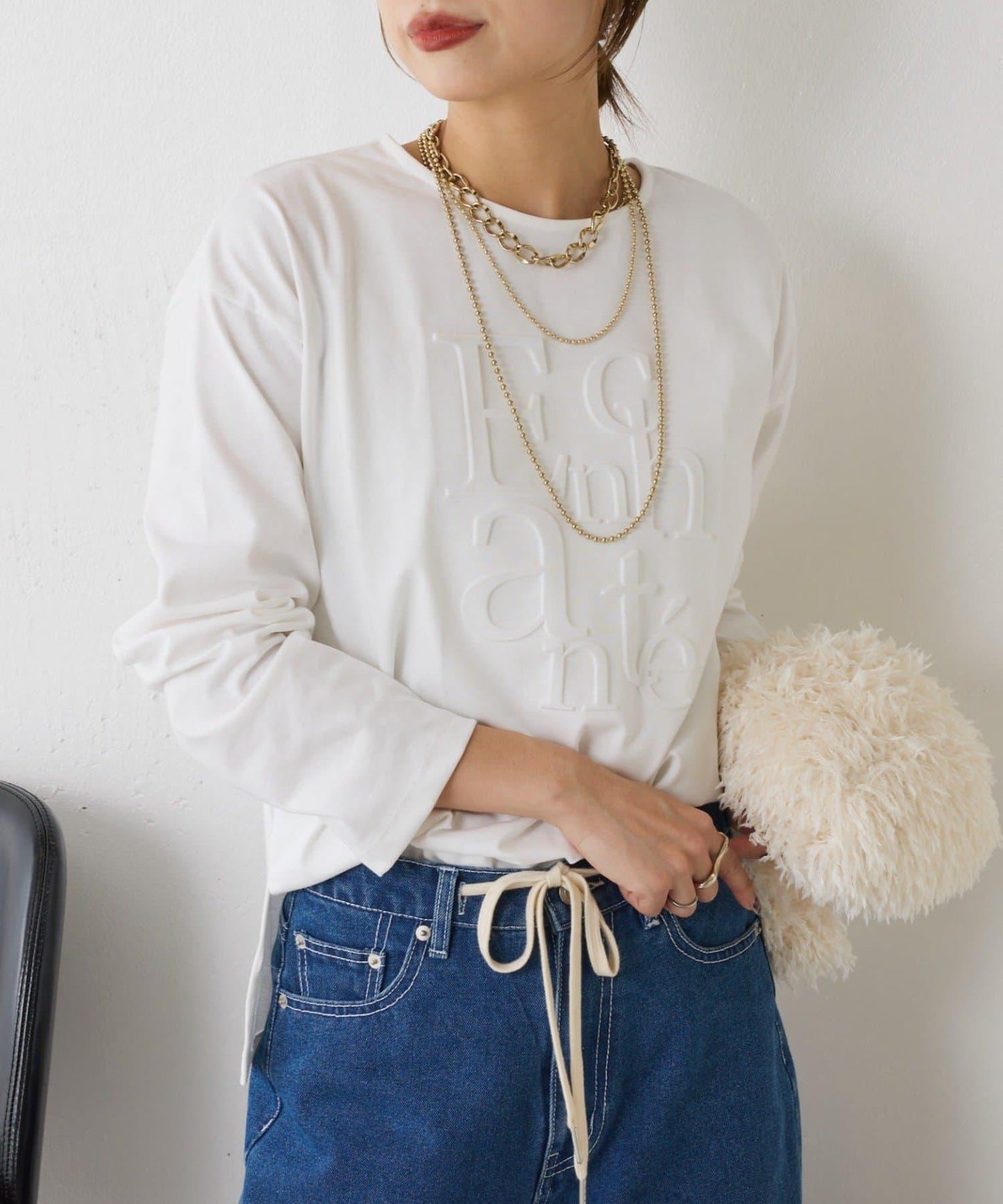 浮雕標誌短袖T恤