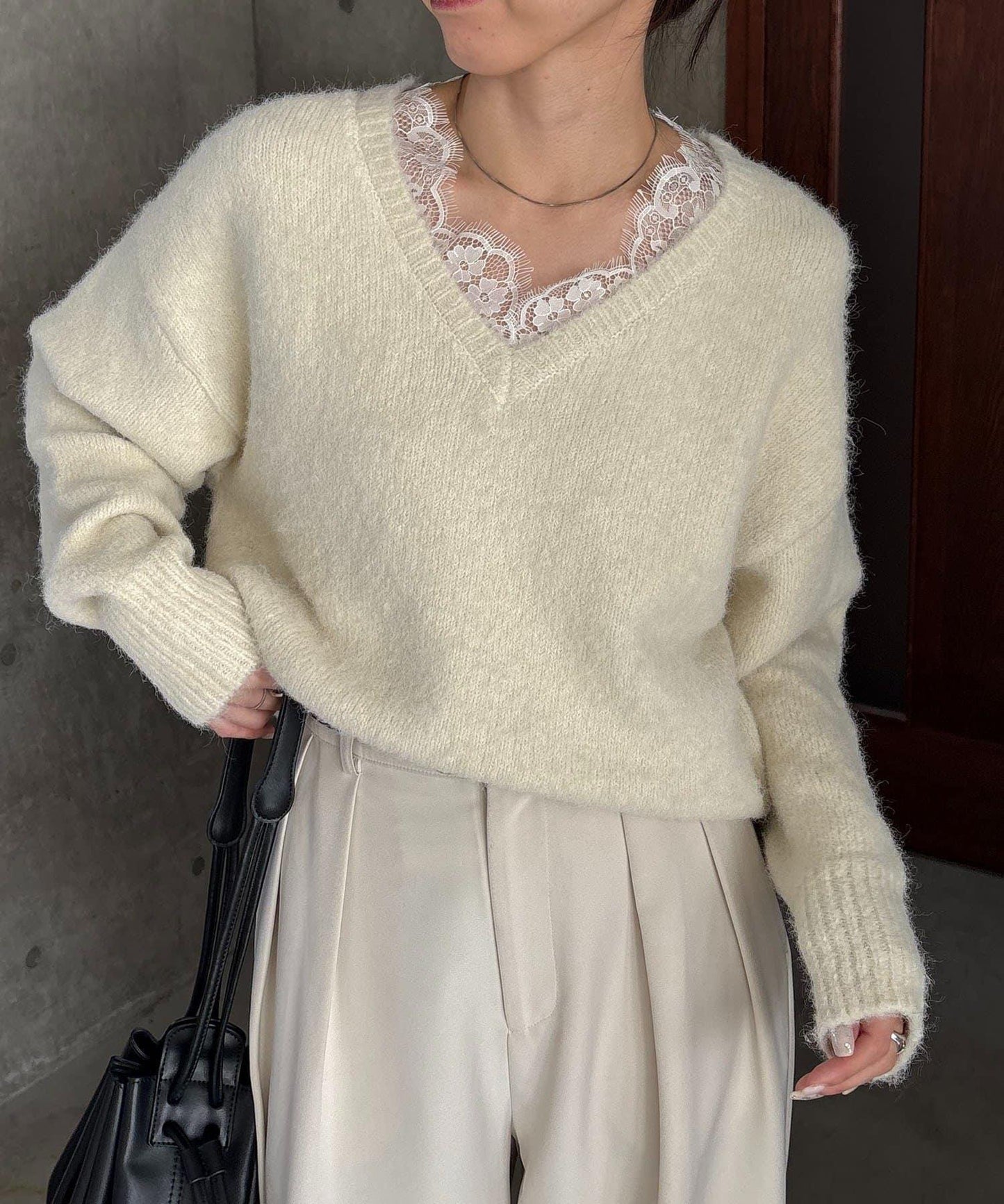 蕾絲裝飾針織衫