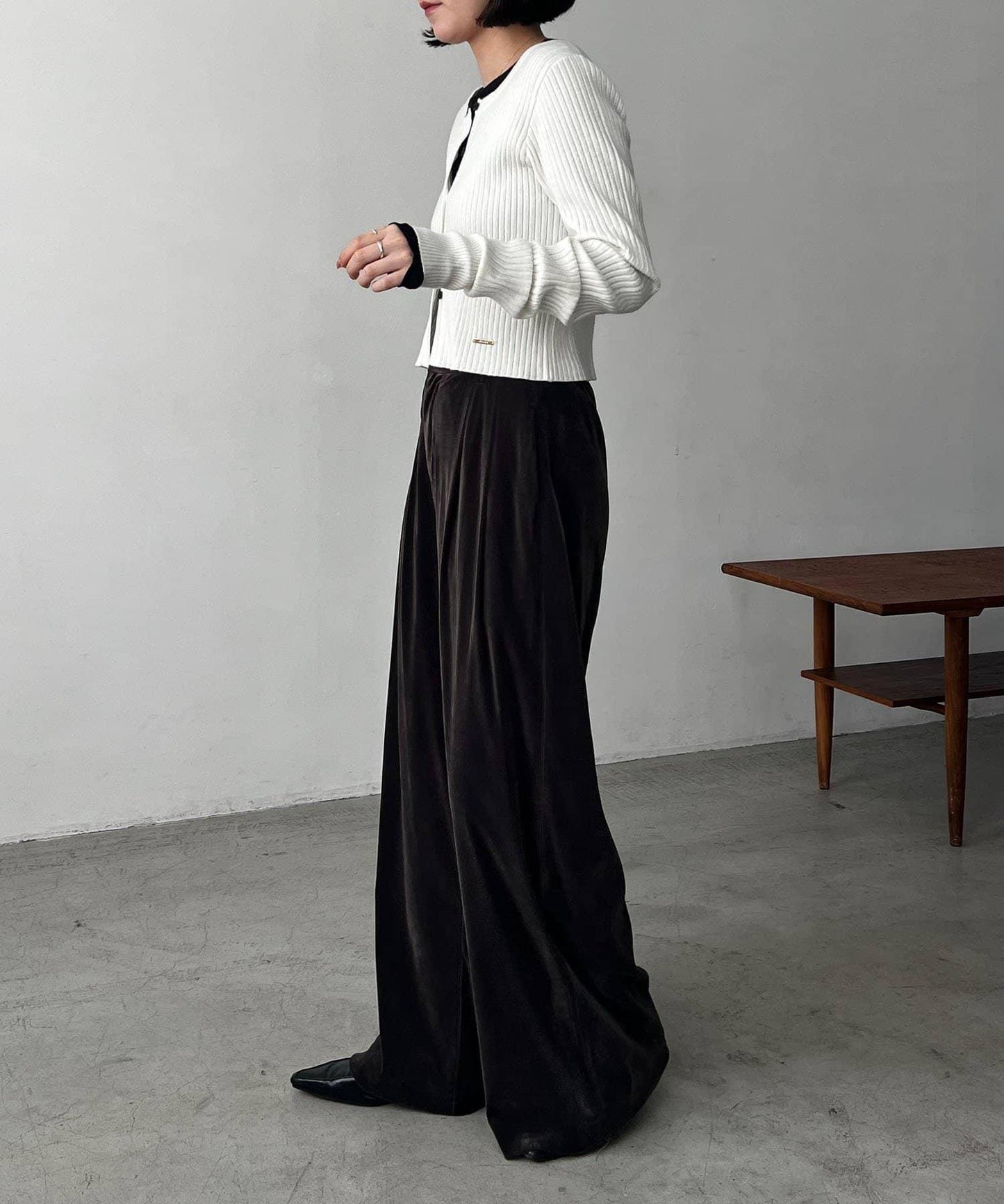 天鵝絨寬腿褲