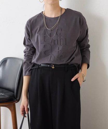 浮雕標誌短袖T恤