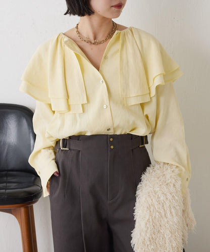 荷葉邊領口襯衫