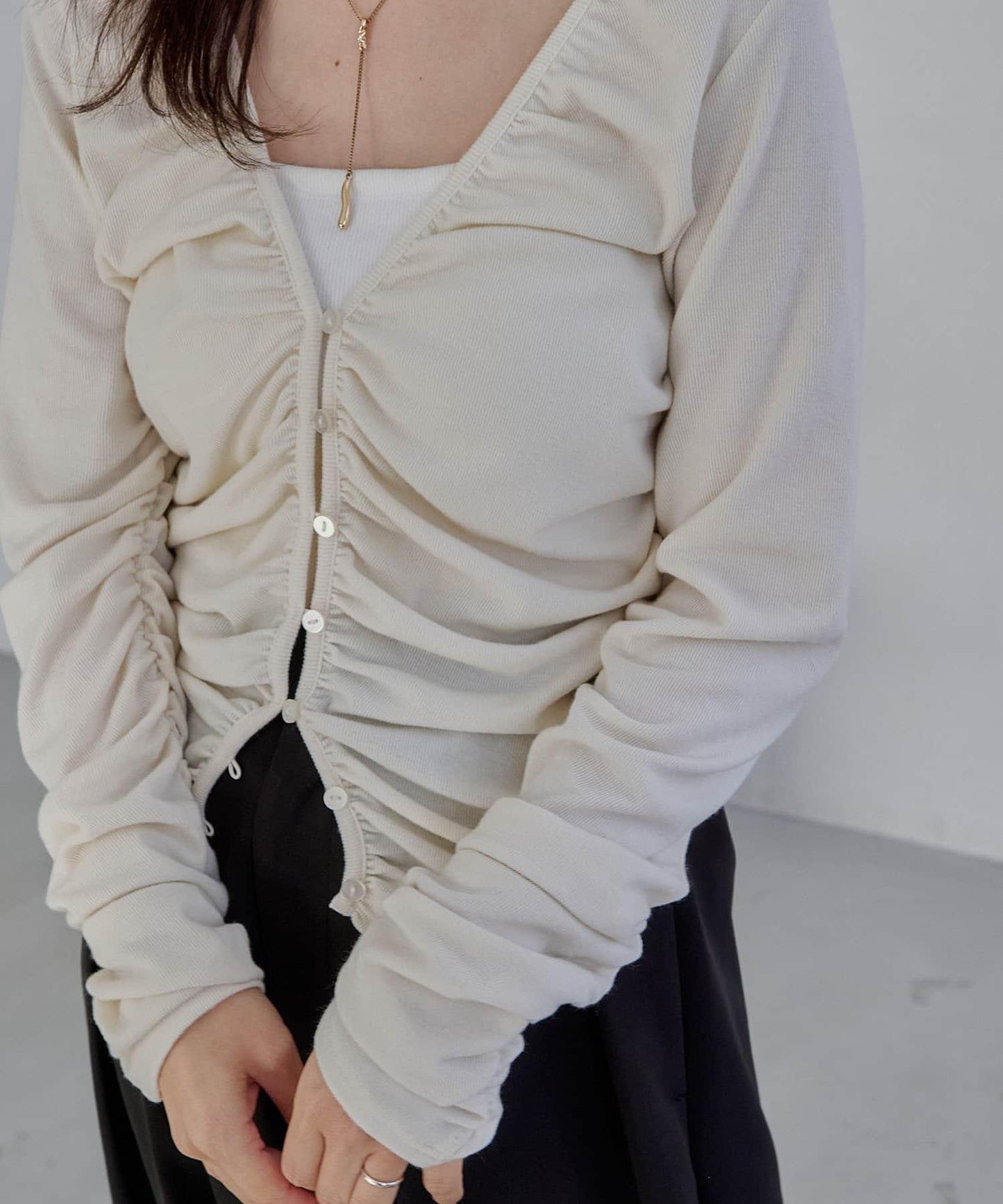 拼接滾邊垂墜開衫