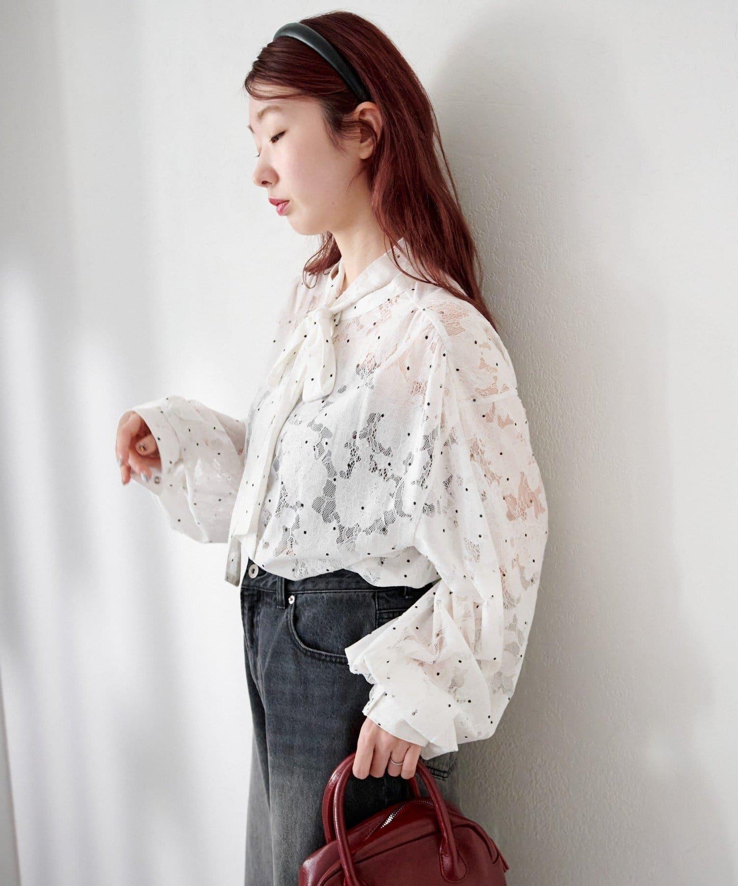 波點蕾絲蝴蝶結領襯衫