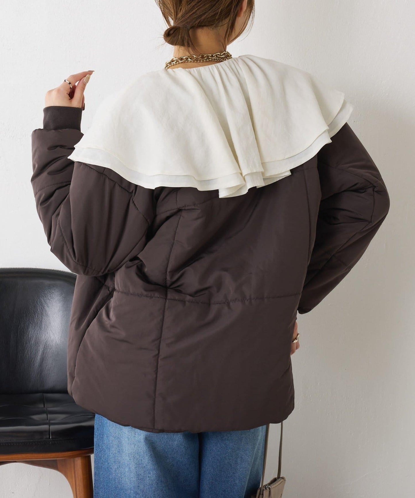 荷葉邊領口襯衫