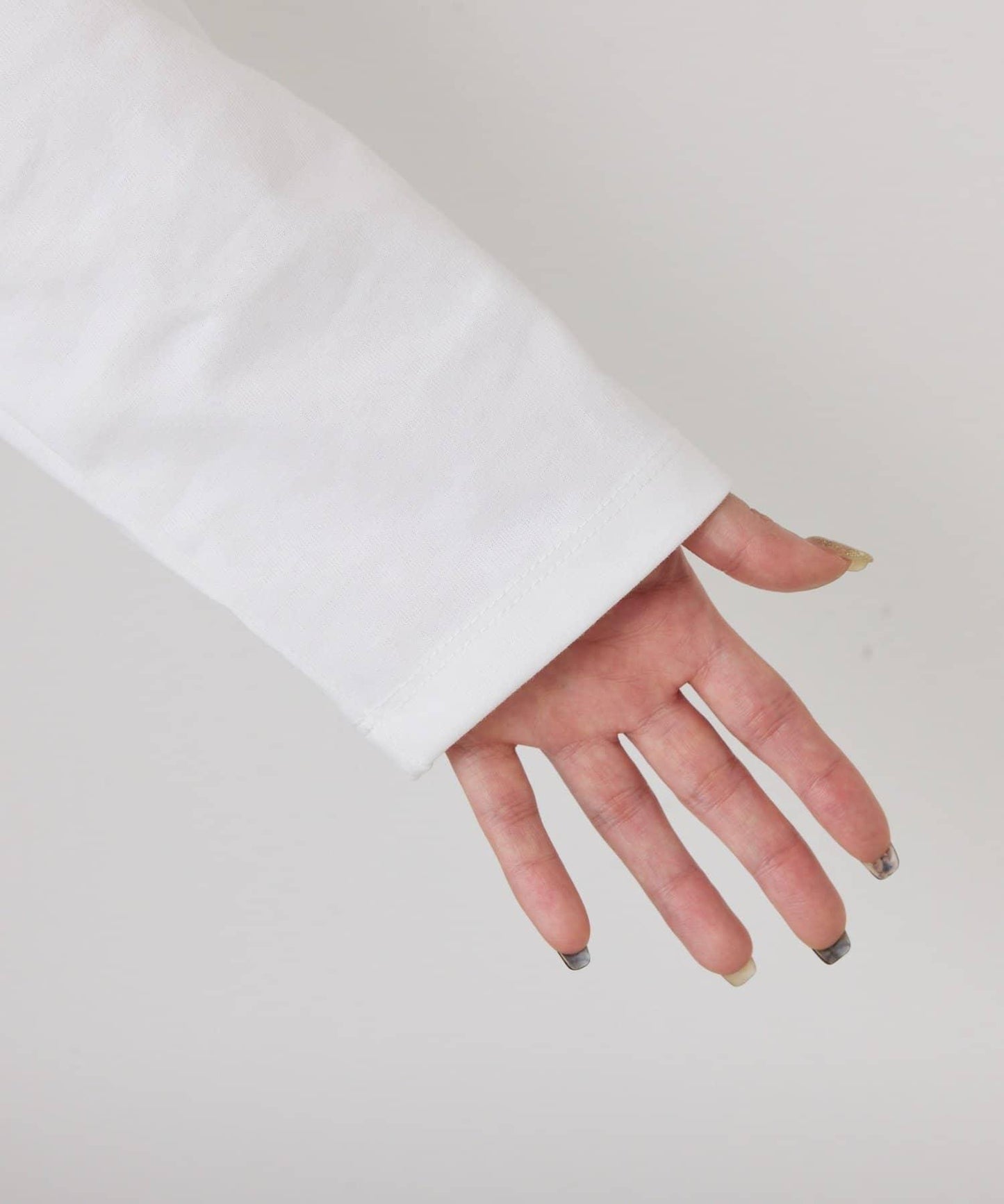 浮雕標誌短袖T恤