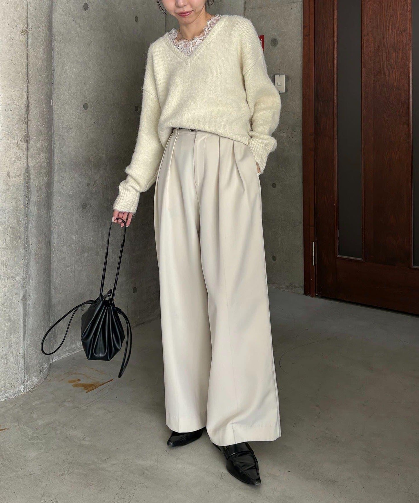 蕾絲裝飾針織衫