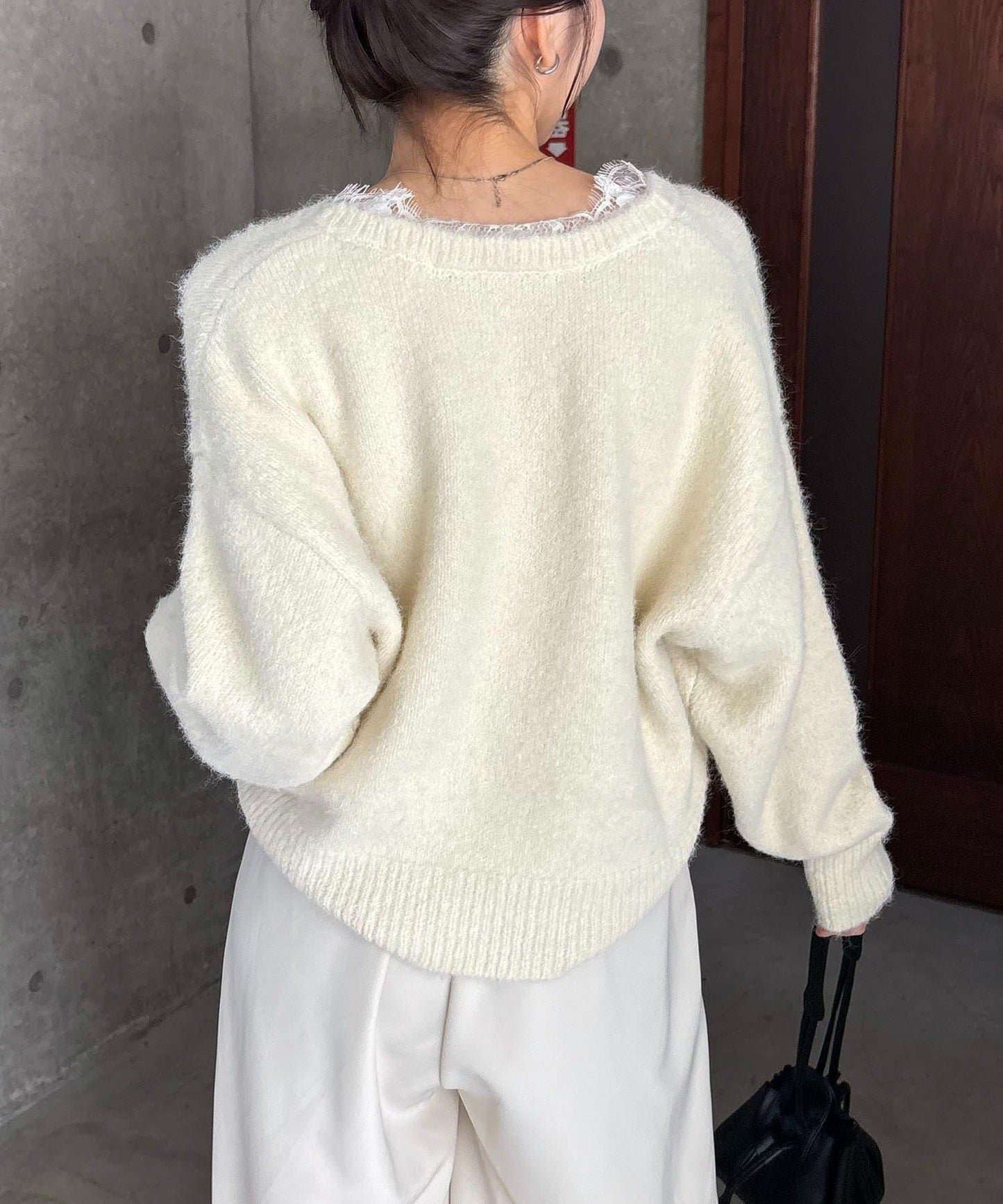 蕾絲裝飾針織衫