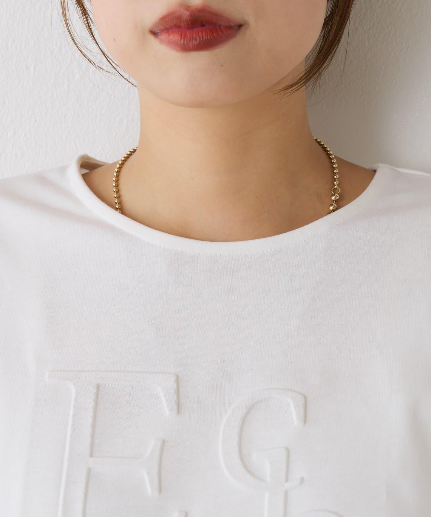 浮雕標誌短袖T恤