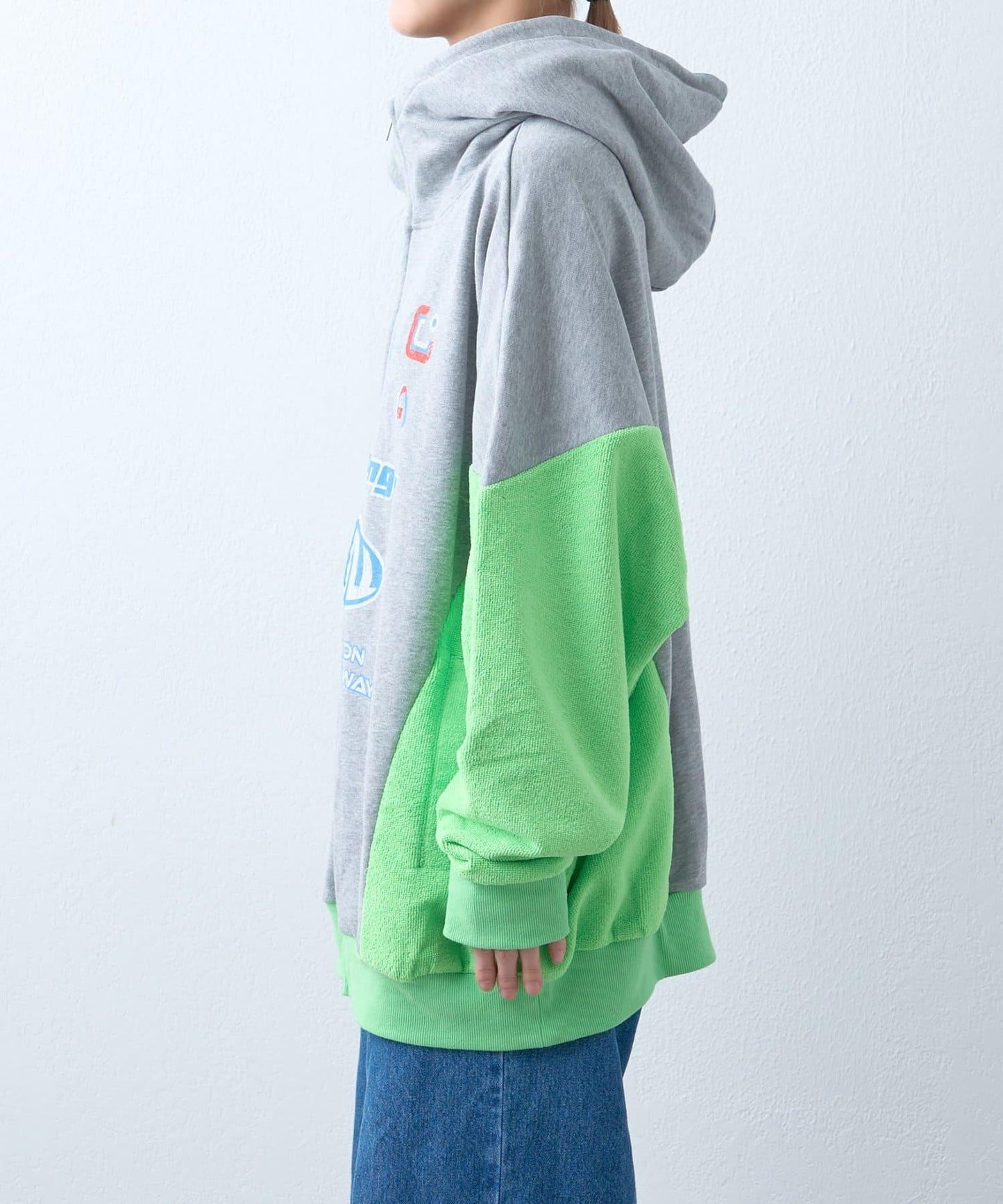 【SOUNDS GOOOOD】毛圈拼接連帽衛衣