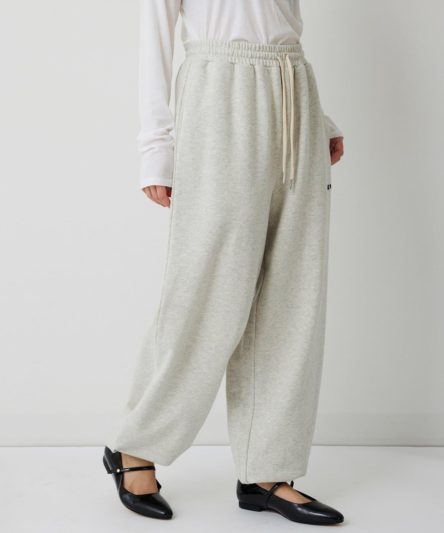 【THE PAUSE】泡泡廓形衛褲