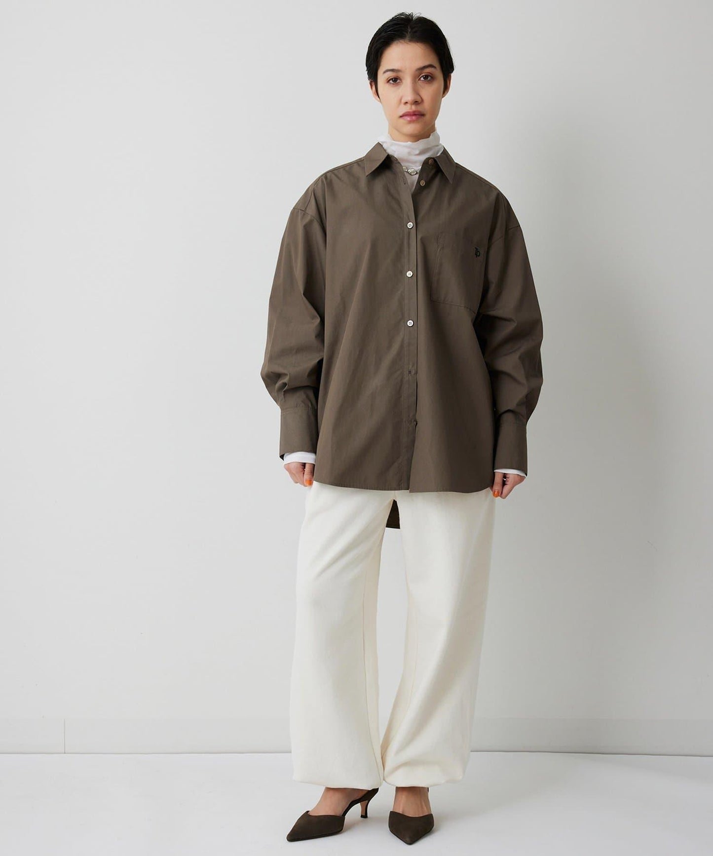 【THE PAUSE】口袋刺繡襯衫