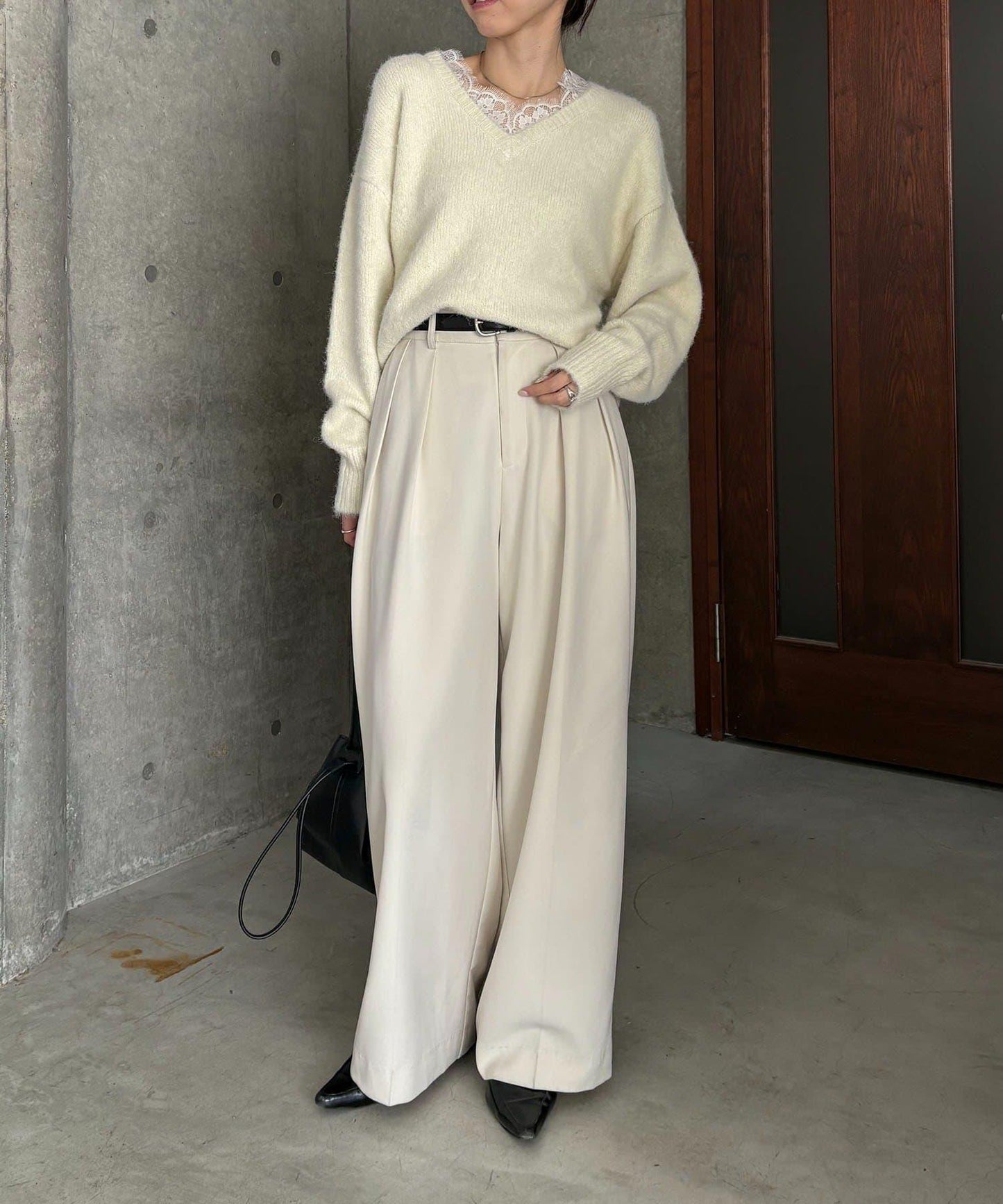 蕾絲裝飾針織衫