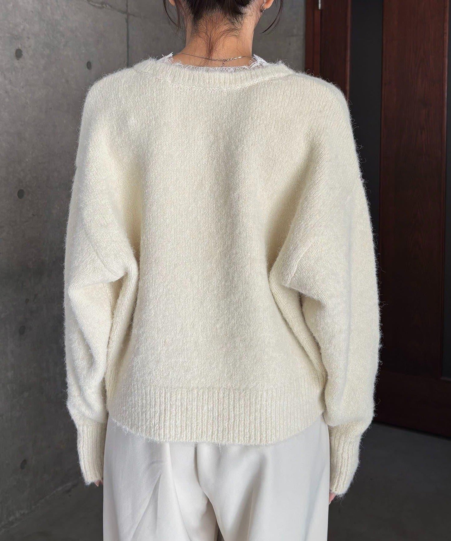 蕾絲裝飾針織衫