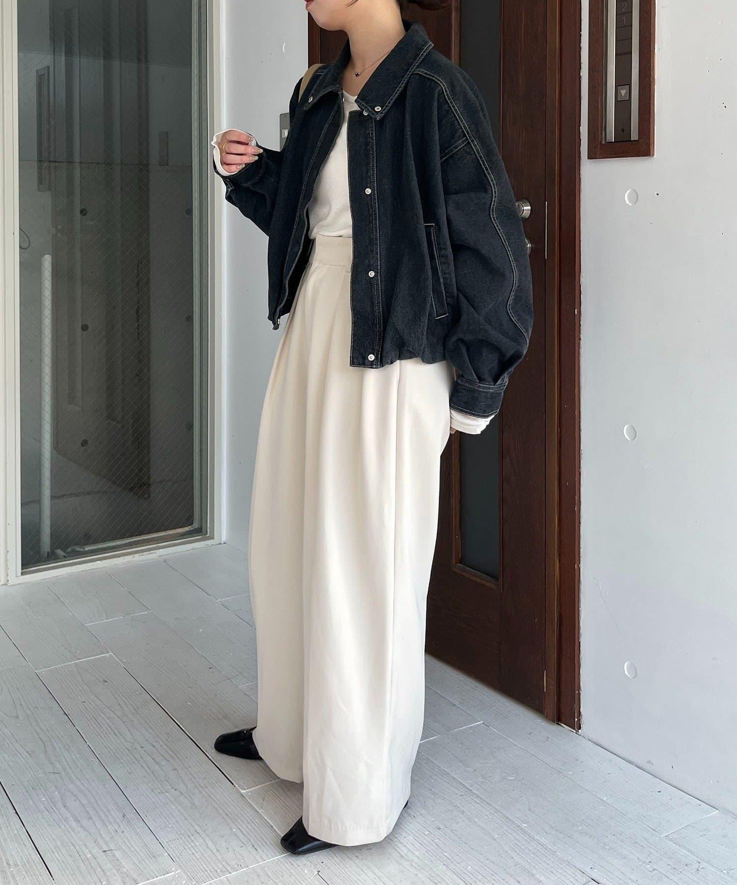 【有多種尺碼】圓領牛仔夾克