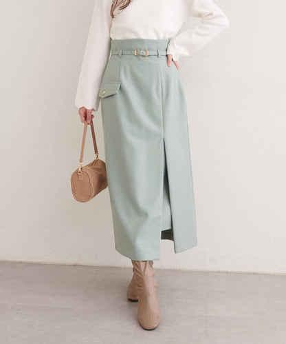 配腰帶修身半身裙