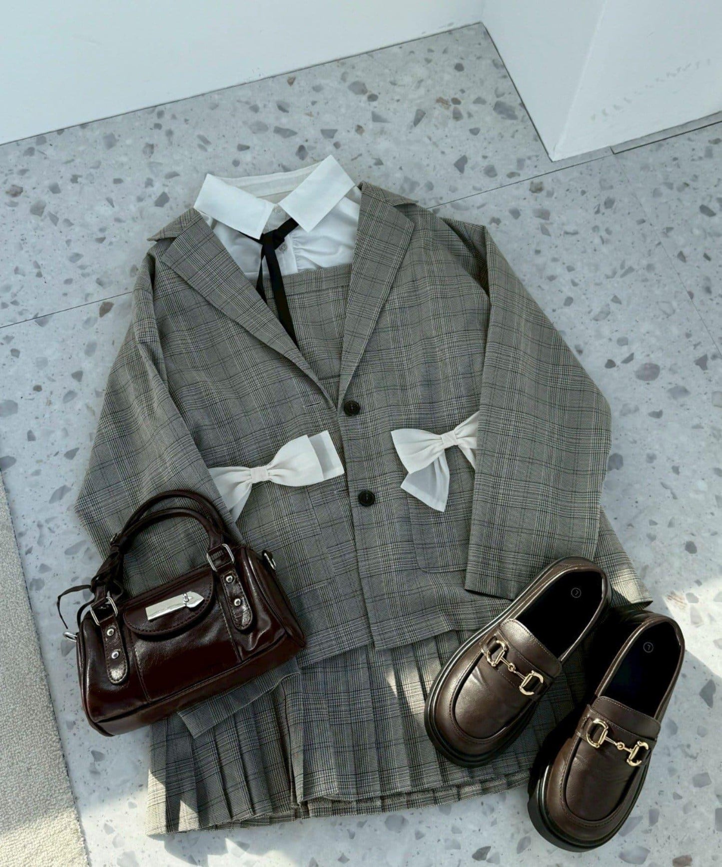 【2026春夏】百褶吊帶連衣裙