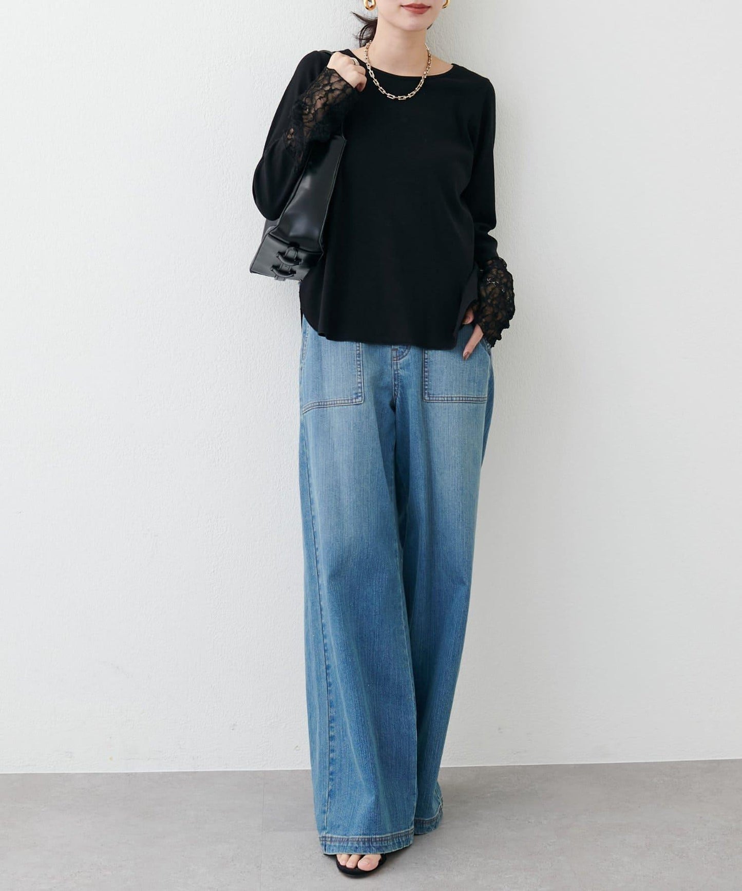 蕾絲拼接長袖T恤