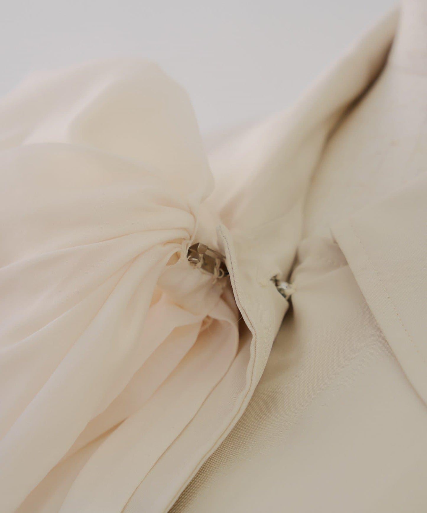 【2026春夏】多蝴蝶結女童風衣