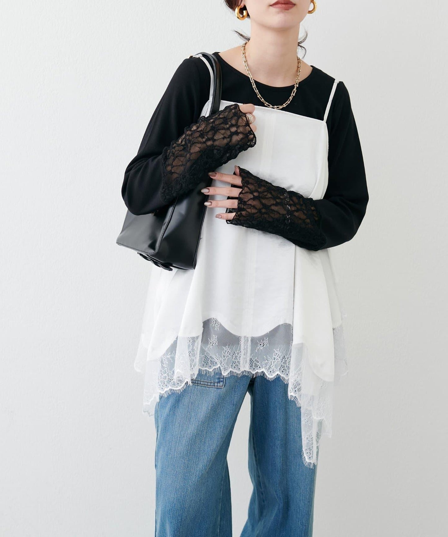 蕾絲拼接長袖T恤